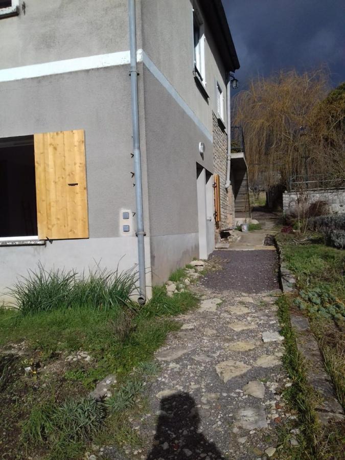 Agreable Chambre Meublee, Vue Sur La Vallee De L'Auxois Villy-en-Auxois Екстериор снимка